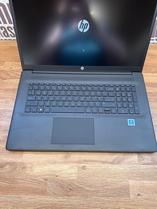 HP Laptop 17-cn0534na- Intel Quad-Core 16GB RAM 1TB SSD Windows 11 Home 17.3" IP FHD Screen